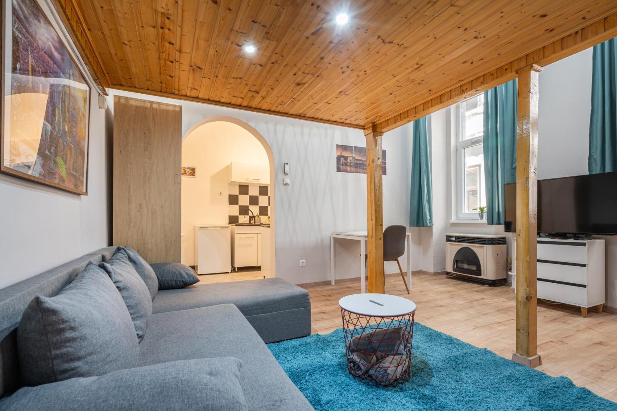 Affordable Heroes' Square Residence Budapest Exterior foto